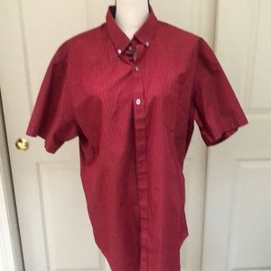 Men’s dress shirt. Short sleeve